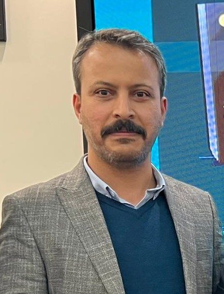Press مالک لویمی